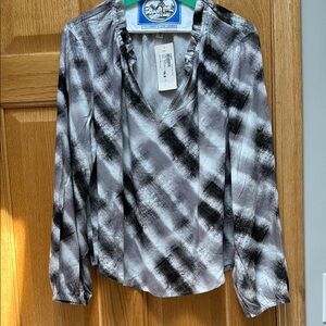 Versatile top by Evereve